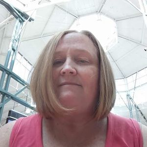 Meet your Posher, Tina